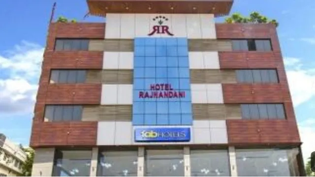 FabHotel Rajnandani Residency - Hotel in Bhanwar Kuan