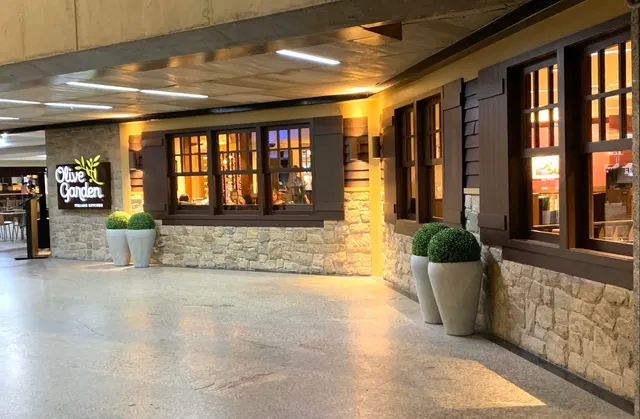 Olive Garden (GRU Terminal 2)