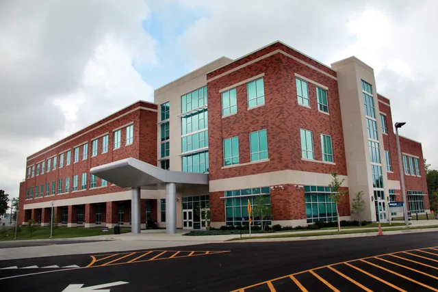 Bluegrass Community & Technical College - Newtown Campus