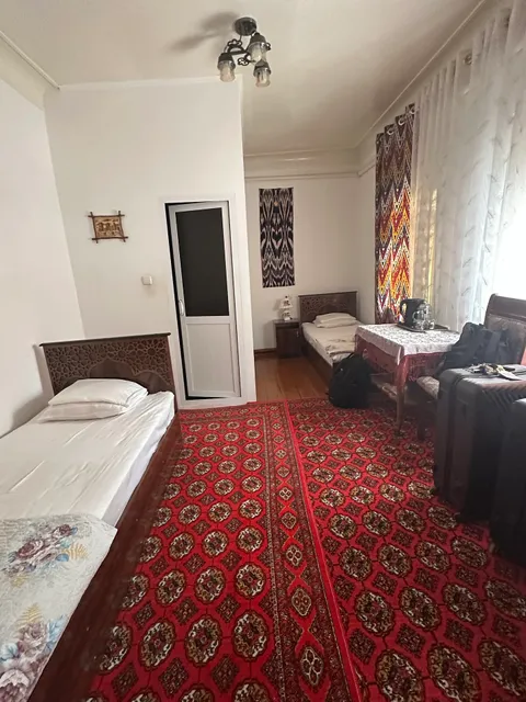Qutlug Qadam Guest House
