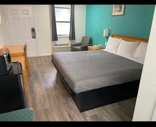 Executive Inn of Purcell