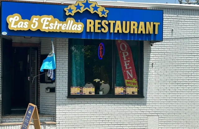 Las 5 estrellas restaurant