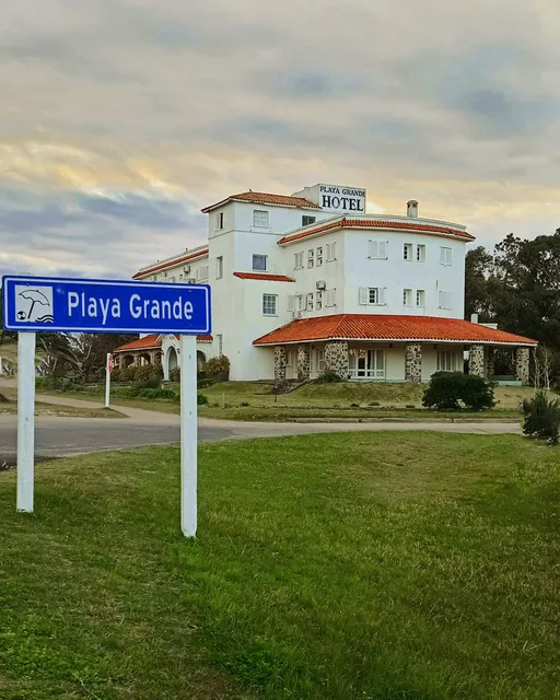 Hotel Playa Grande