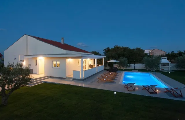 Villa Karla Debeljak