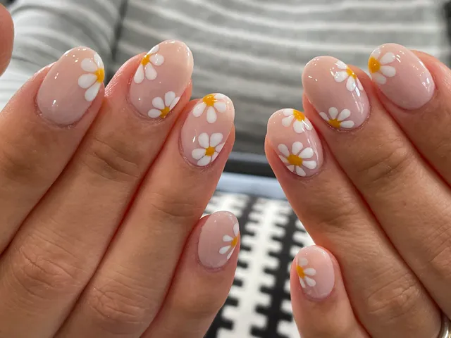 The Nail Room