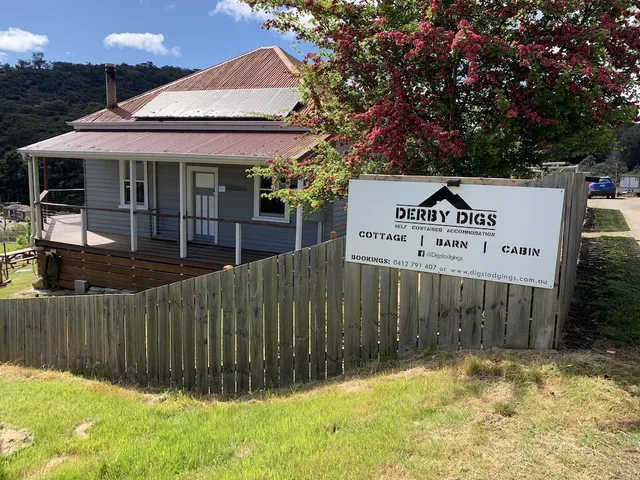 Derby Digs Accommodation (Cottage, Barn & Cabin)