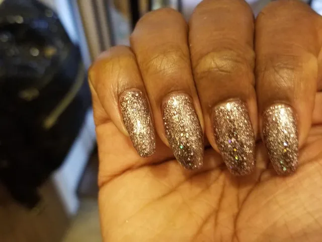 Fancy Nails Salon II