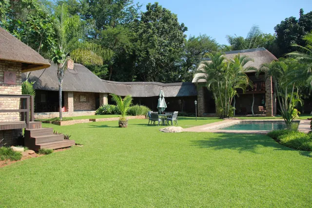 Khandizwe River Lodge