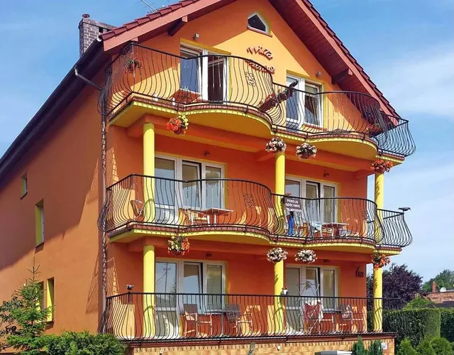 Kabała Iwona. Pokoje gościnne Willa Monika