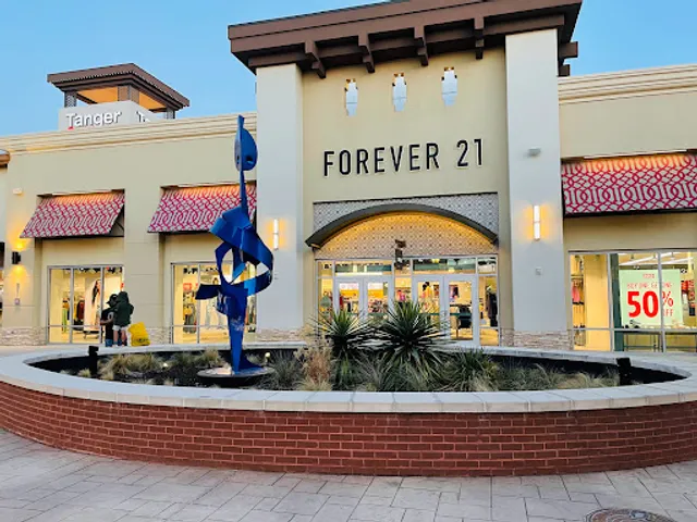 Tanger Outlets Fort Worth