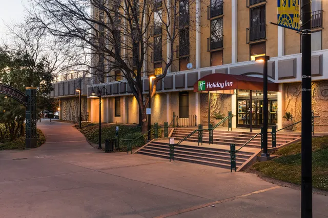 Holiday Inn Sacramento Downtown - Arena by IHG