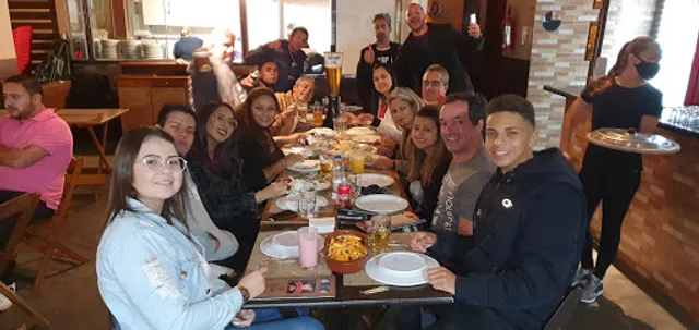 Da Lagoa Pizzaria e Choperia