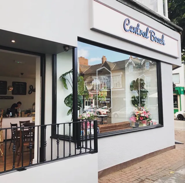 Central Beach Café