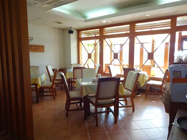 Pino Vino Café Trattoria