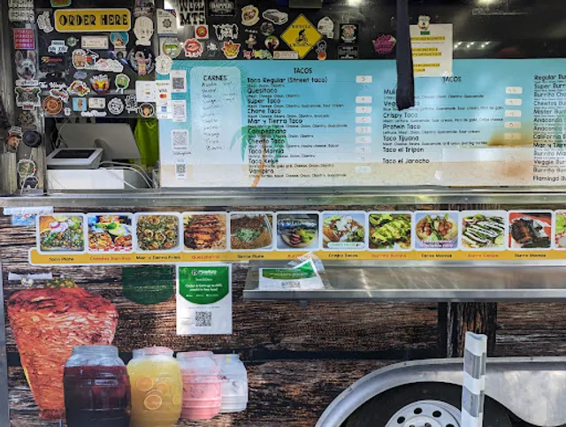 TACOS Y BIRRIA EL CHORE