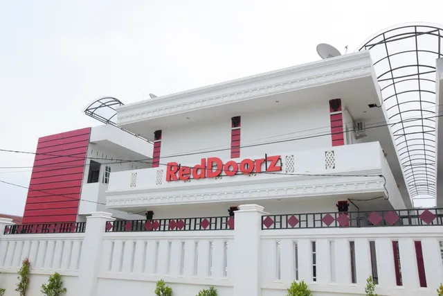 RedDoorz near UIN Sumatera Utara Medan