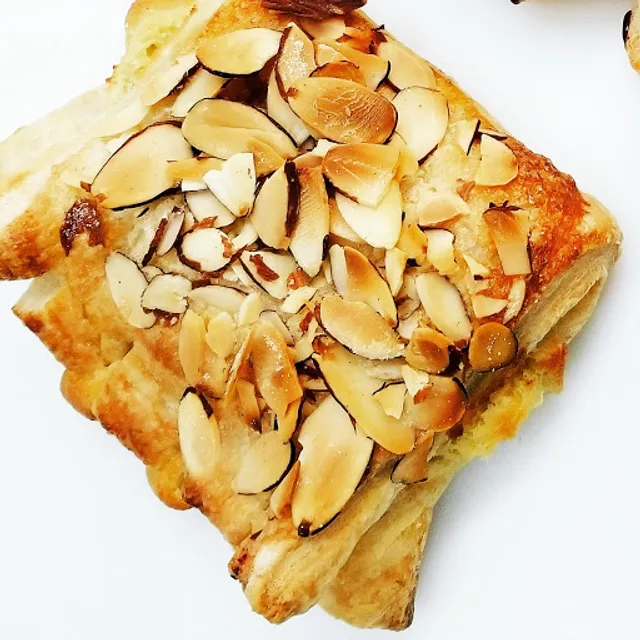 Hidden Treasures Cafe