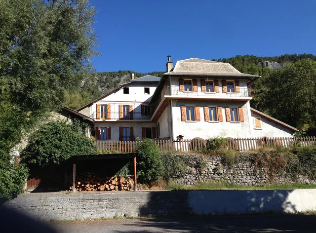 Gite Auberge L'Eterlou