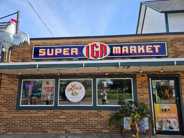 Lou's Market & Deli