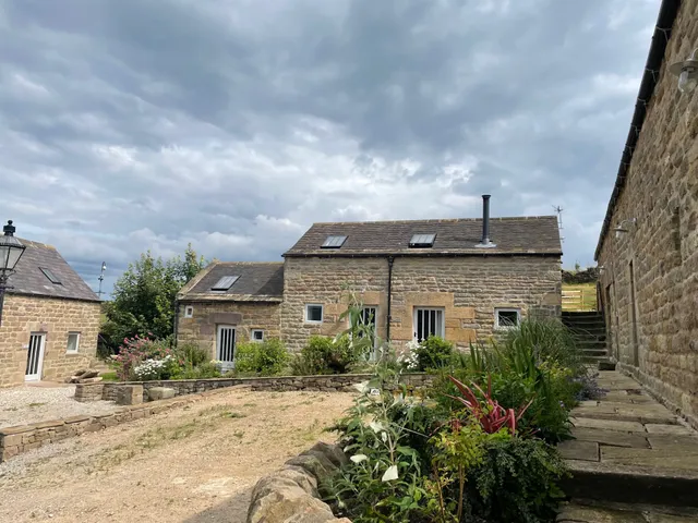 Hilltop Farm and holiday accommodation