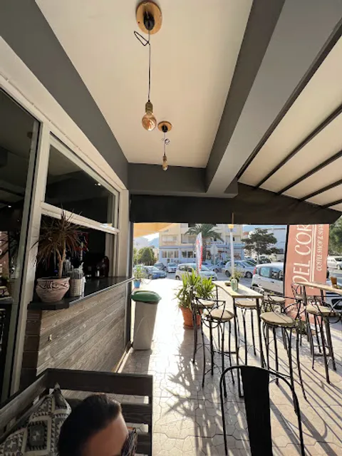 Del Corso Coffee Shop & Snacks