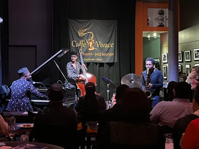 Caffè Vivace | Jazz Lounge