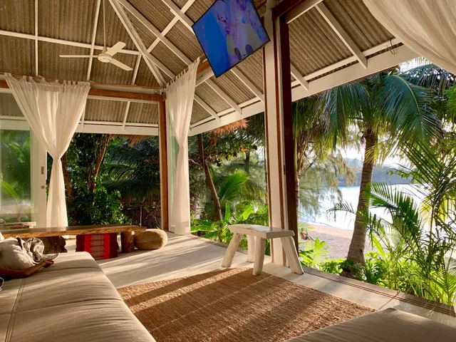 Coconut Beach Bungalows