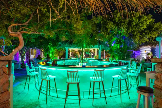 Edem Summer Cocktail Bar