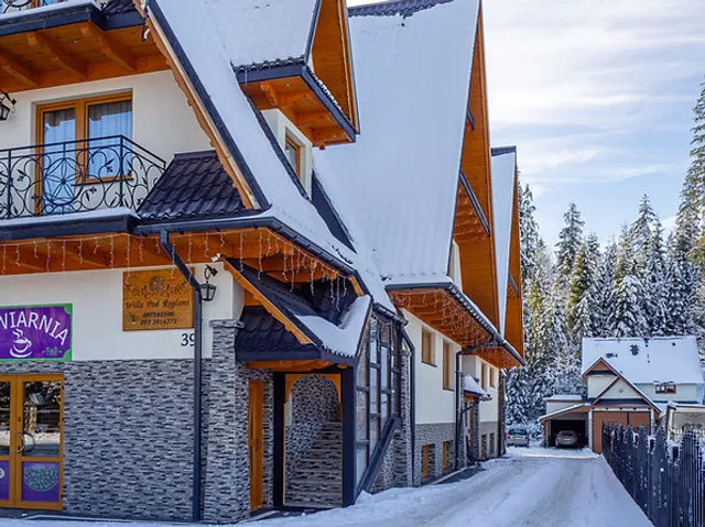 Willa Pod Reglami Noclegi Małe Ciche 39