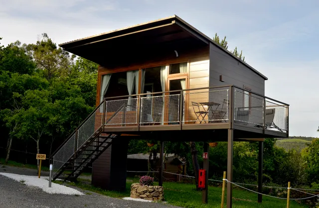 Campamento ¨Cabanas Miradoiro do Ézaro¨