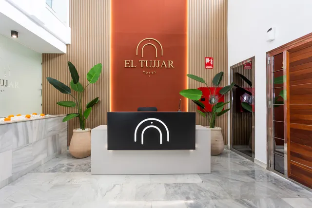 Hotel El Tujjar