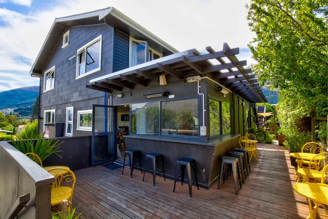 Black Sheep Backpackers