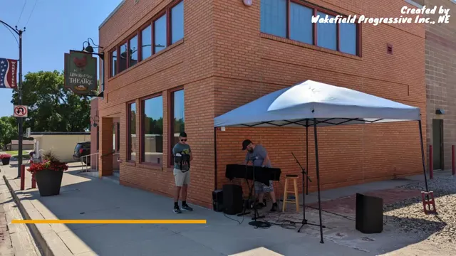 Little Red Hen Theatre