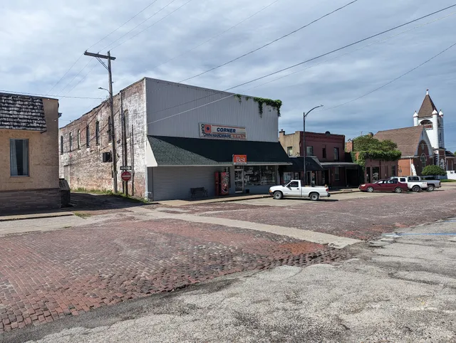 Corner Hardware & Plumbing