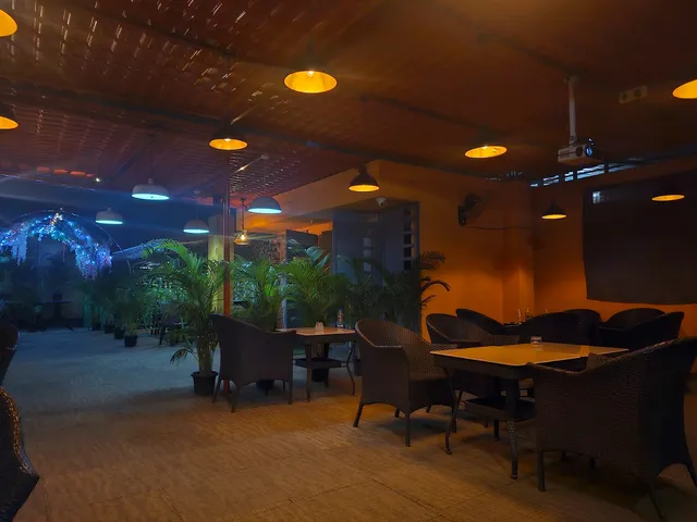 Bangalore central cafe and restaurant