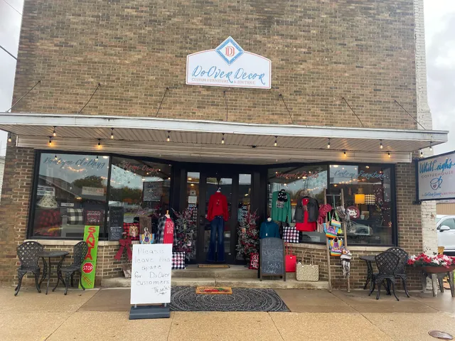 Duo Boutique & Coffeehouse, LLC (formerly DoOver Decor & Boutique, LLC)