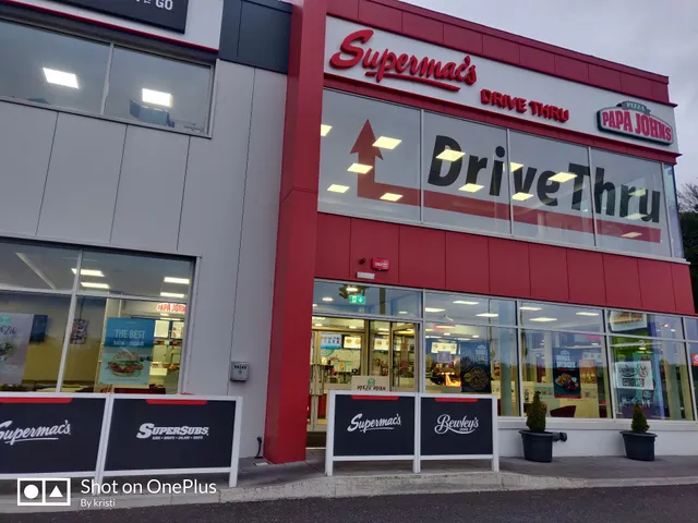 Supermac’s & Papa Johns Tivoli