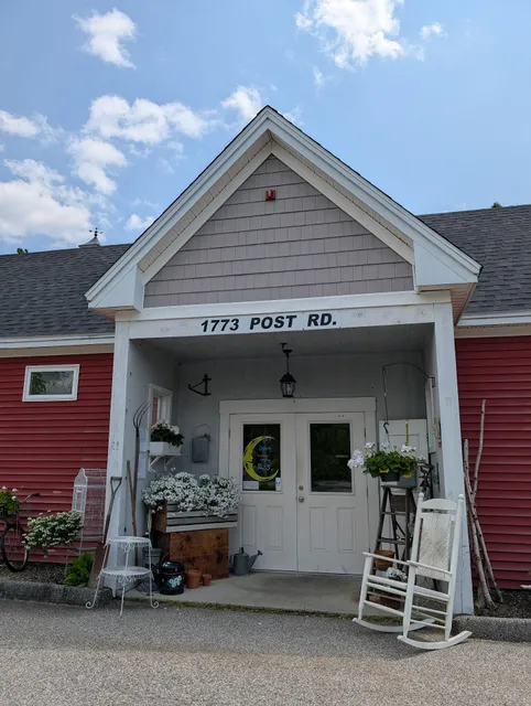 Half Moon Home Decor & Design Studio