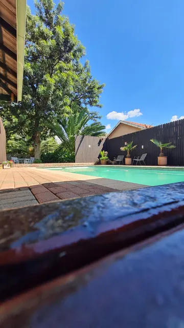 Ceelee's Place Guesthouse