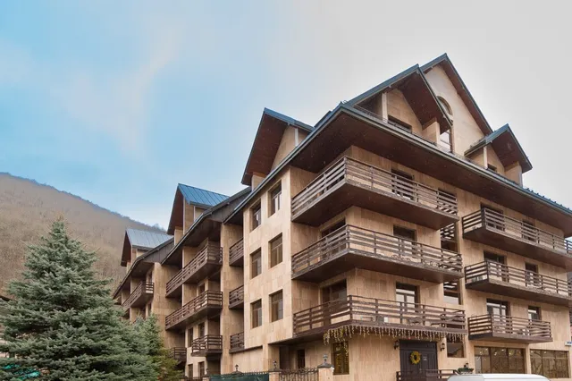 Apart-Hotel "Mountain Residence"