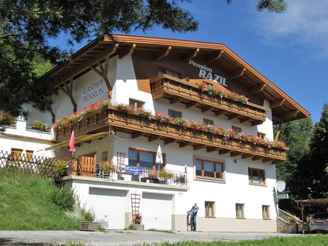 Pension Razil