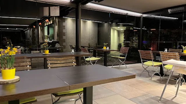 Oase Versmold - Biergarten & Gästehaus