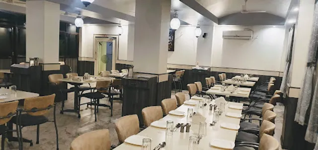 Poonam Pure Veg Restaurant