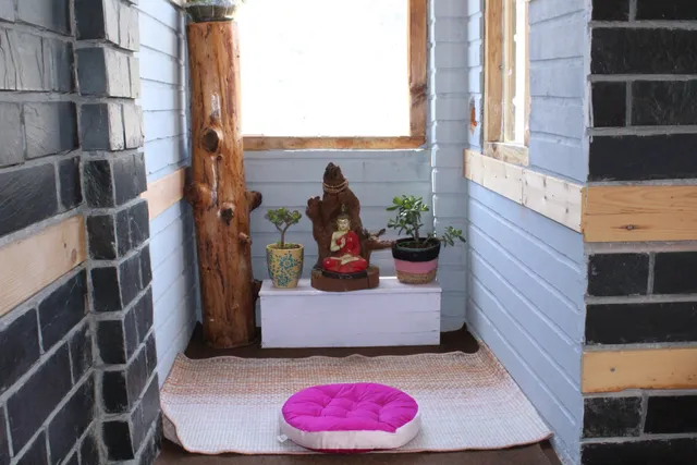 Dhauladhar Woodhouse