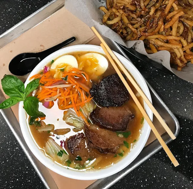 Mi & Yu Noodle Bar