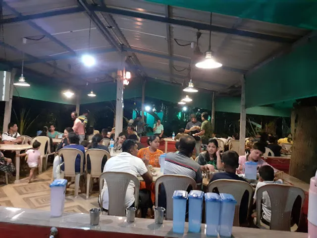 Tavsalkar Seafood Restaurant & Home Stay