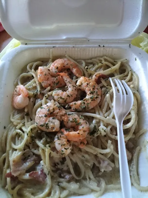 JADE, mariscos, chelas y mas