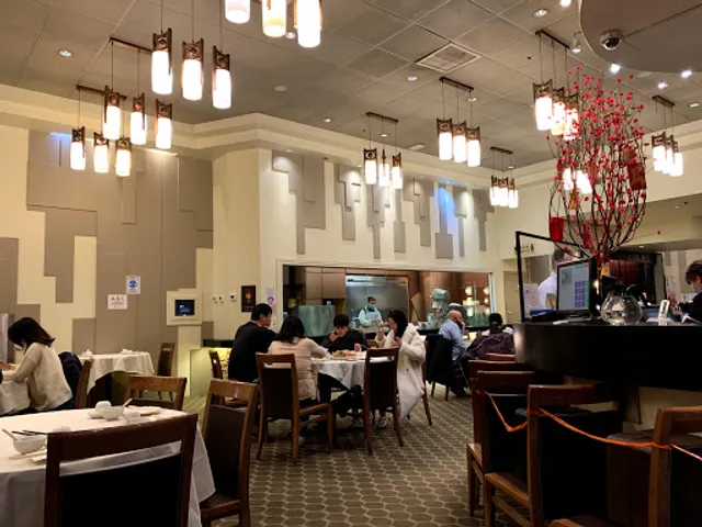 Shanghai River Restaurant