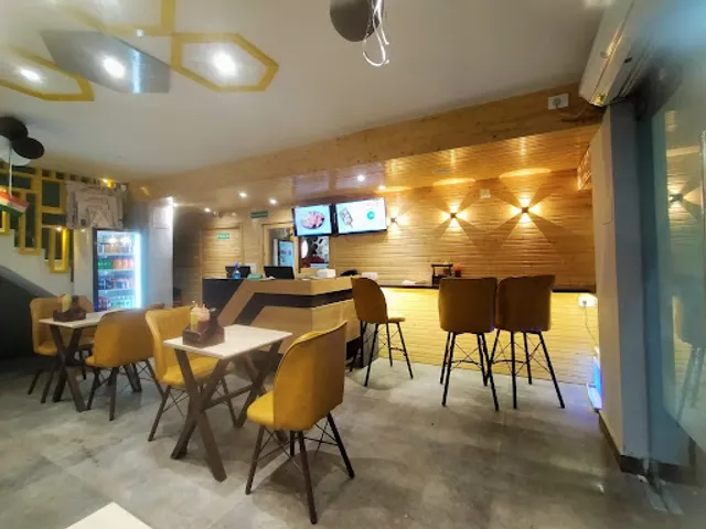 La Pino'z Pizza- Bahu Plaza, Jammu