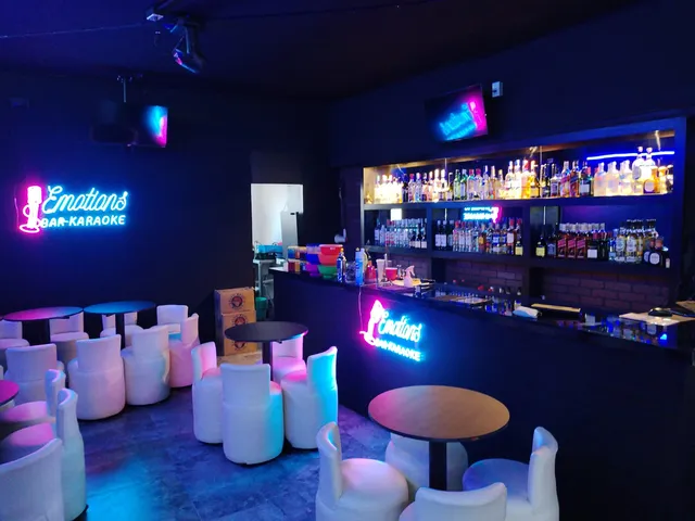 EMOTIONS BAR KARAOKE
